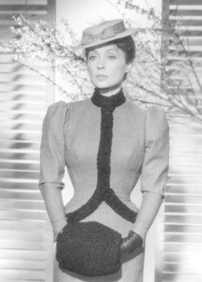 Maedchen in Uniform