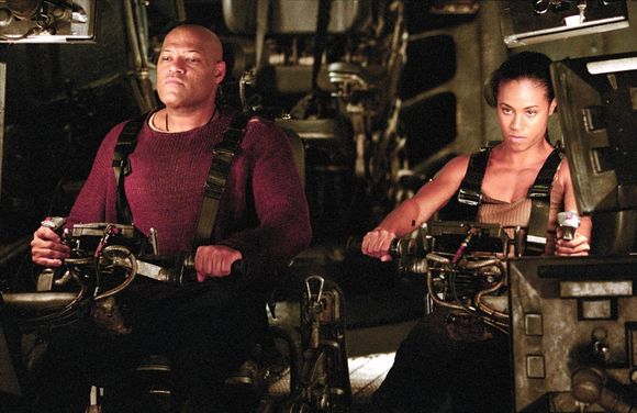 Laurence Fishburne, Jada Pinkett Smith în The Matrix Revolutions