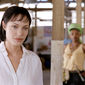 Foto 24 Angelina Jolie în Beyond Borders