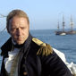 Russell Crowe în Master and Commander: The Far Side of the World - poza 105