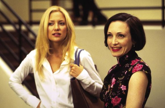 Kate Hudson, Bebe Neuwirth în How to Lose a Guy in 10 Days