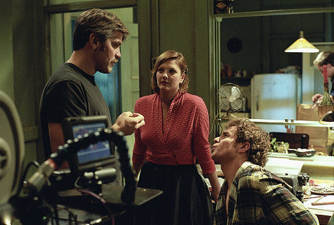 Drew Barrymore, Sam Rockwell, George Clooney în Confessions of a Dangerous Mind