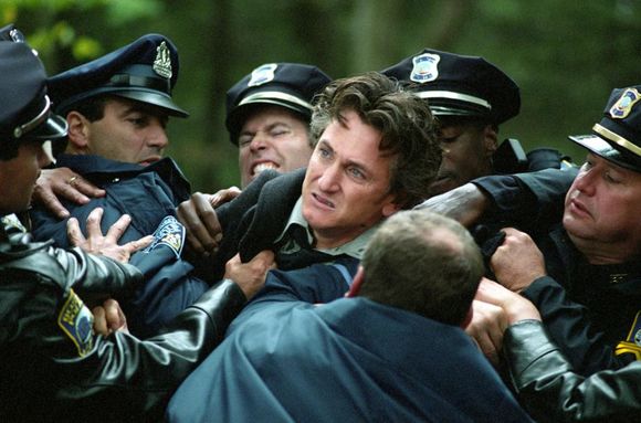 Sean Penn în Mystic River