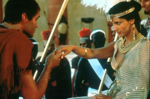 Billy Zane, Leonor Varela în Cleopatra