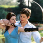 Foto 1 Anne Hathaway, Chris Pine în The Princess Diaries 2: Royal Engagement