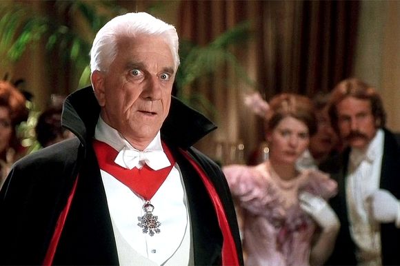 Dracula: Dead and Loving It