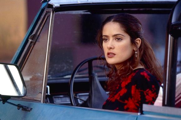 Salma Hayek în Fools Rush In