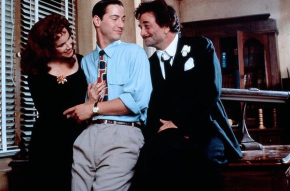 Keanu Reeves, Peter Falk, Barbara Hershey în Tune in Tomorrow...