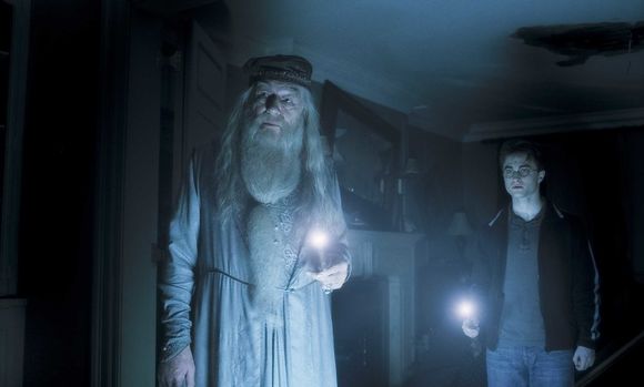 Daniel Radcliffe, Michael Gambon în Harry Potter and the Half-Blood Prince