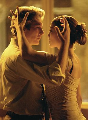 Richard Gere, Jennifer Lopez în Shall We Dance?
