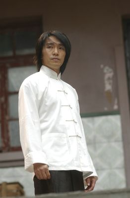 Stephen Chow în Kung Fu Hustle