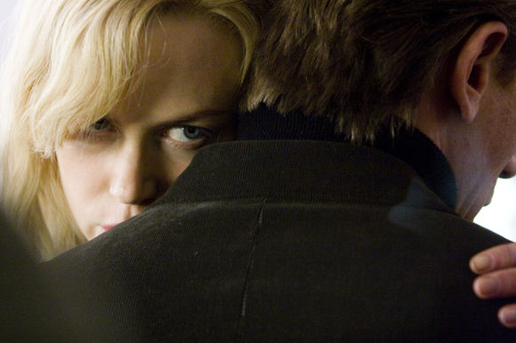 Nicole Kidman, Daniel Craig în The Invasion