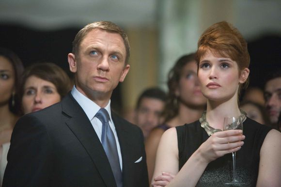 Daniel Craig, Gemma Arterton în Quantum of Solace