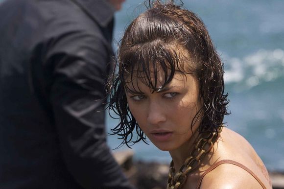 Olga Kurylenko în Quantum of Solace