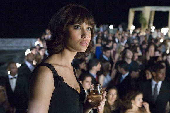 Olga Kurylenko în Quantum of Solace