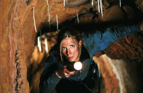 Shauna MacDonald în The Descent