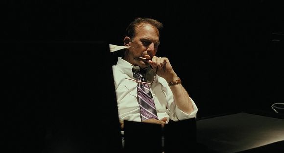 Kevin Costner în Mr. Brooks