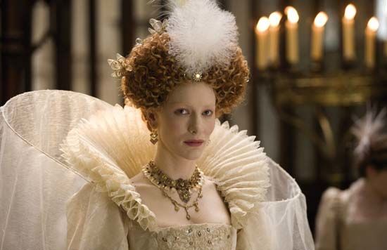 Cate Blanchett în Elizabeth: The Golden Age