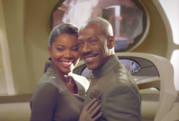 Eddie Murphy, Gabrielle Union în Meet Dave