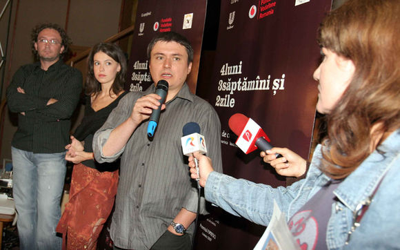 Cristian Mungiu, Laura Vasiliu în 4 luni, 3 săptămâni și 2 zile