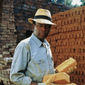 The Last Brickmaker in America/Speranță reclădită