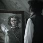 Johnny Depp în Sweeney Todd: the Demon Barber of Fleet Street - poza 345