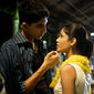 Foto 15 Dev Patel, Freida Pinto în Slumdog Millionaire