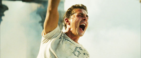 Shia LaBeouf în Transformers: Revenge of the Fallen