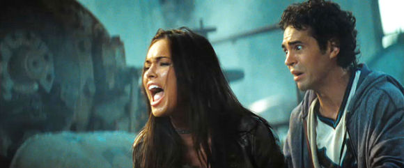 Megan Fox, Shia LaBeouf în Transformers: Revenge of the Fallen