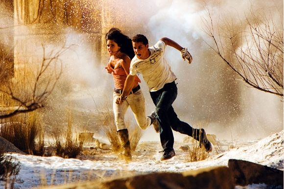 Shia LaBeouf, Megan Fox în Transformers: Revenge of the Fallen