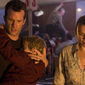 Thomas Jane, Laurie Holden, Nathan Gamble în The Mist/Negura
