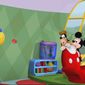Mickey Mouse Club House: Mickey saves Santa/Mickey il salveaza pe Mos Craciun