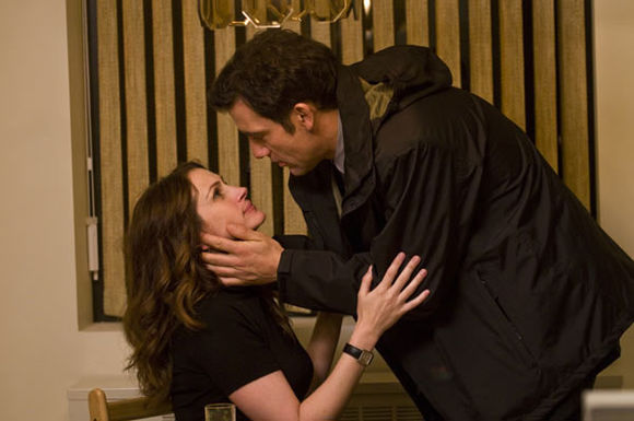 Julia Roberts, Clive Owen în Duplicity