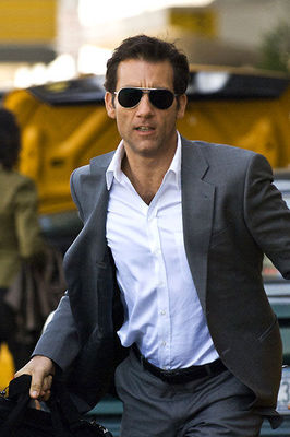 Clive Owen în Duplicity