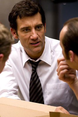 Clive Owen în Duplicity