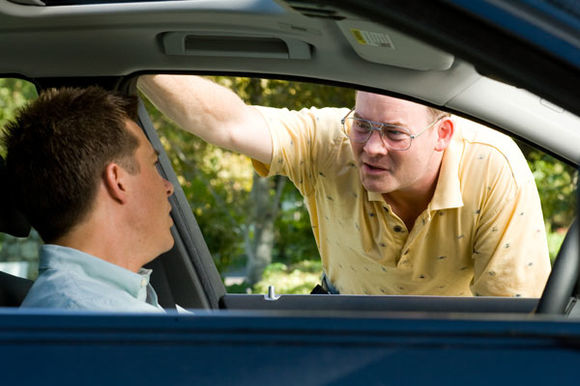Jason Bateman, David Koechner în Extract