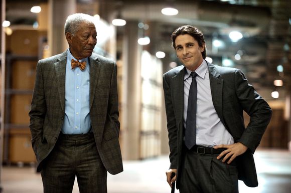 Christian Bale, Morgan Freeman în The Dark Knight Rises