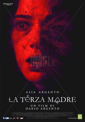 La terza madre poster