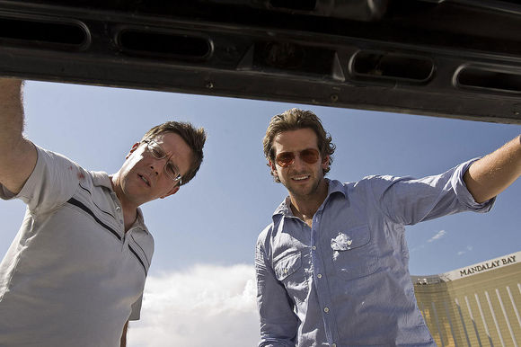 Bradley Cooper, Ed Helms în The Hangover