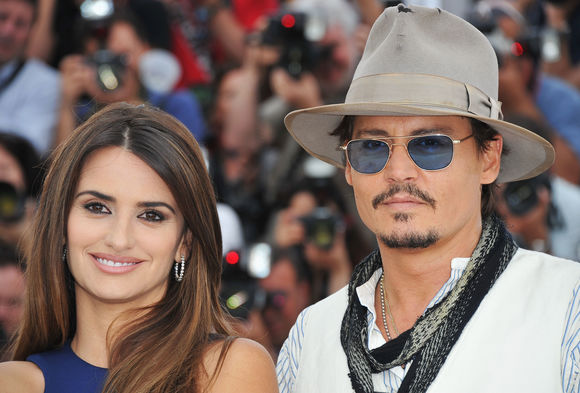 Penélope Cruz, Johnny Depp în Pirates of the Caribbean: On Stranger Tides