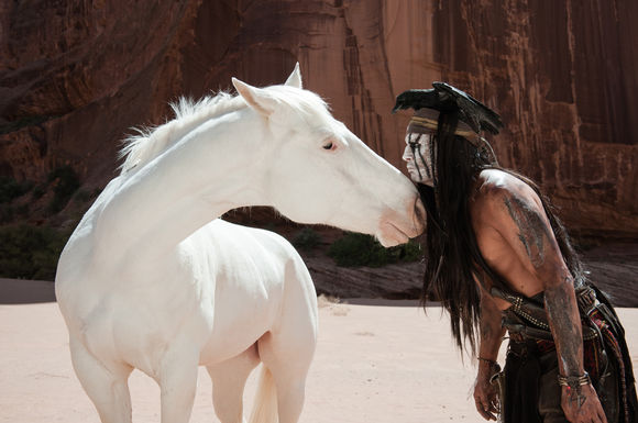 Johnny Depp în The Lone Ranger