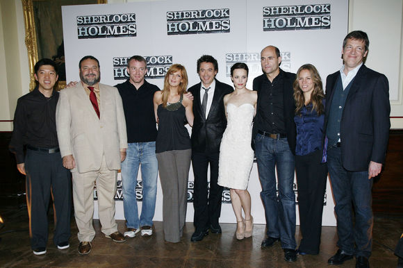 Guy Ritchie, Kelly Reilly, Robert Downey Jr., Rachel McAdams în Sherlock Holmes