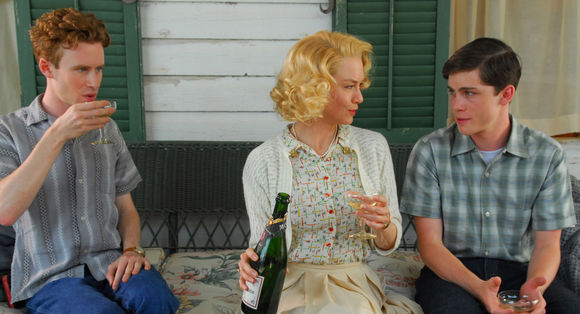 Renée Zellweger, Logan Lerman, Mark Rendall în My One and Only