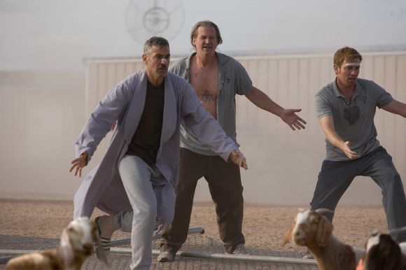 George Clooney, Jeff Bridges, Ewan McGregor în The Men Who Stare at Goats
