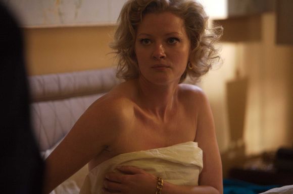 Gretchen Mol în An American Affair