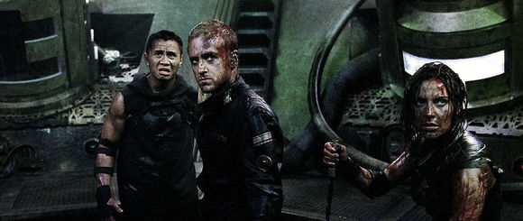 Cung Le, Ben Foster, Antje Traue în Pandorum