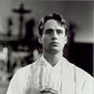 Foto 5 Linus Roache în Priest