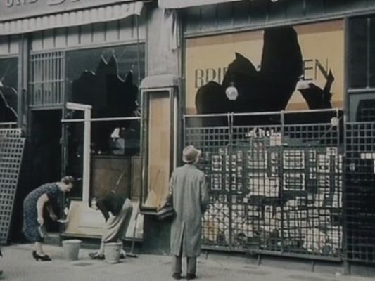 "The Nazis: A Warning from History"