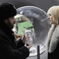 Paul Giamatti, Dina Korzun în Cold Souls/Suflete înghețate