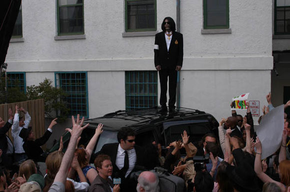 Man in the Mirror: The Michael Jackson Story